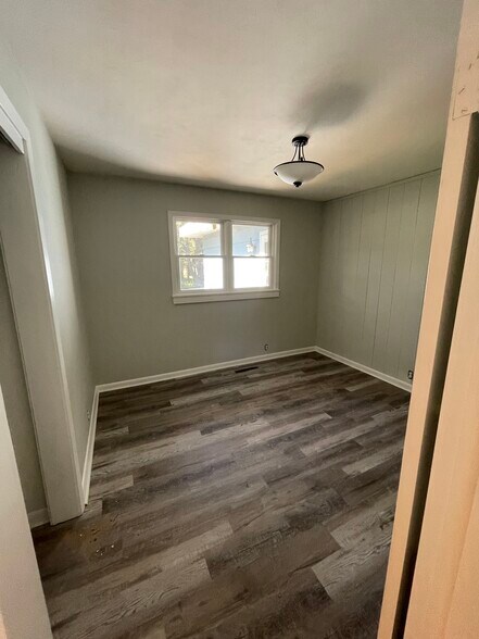 Building Photo - 532 Capitol Dr