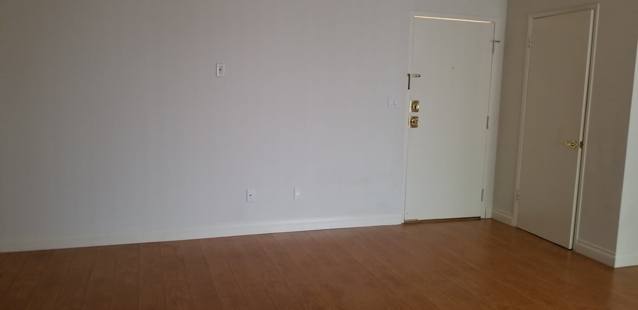 Building Photo - 18530 Hatteras St