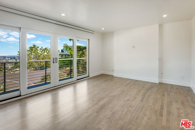 Building Photo - 1404 Devlin Dr