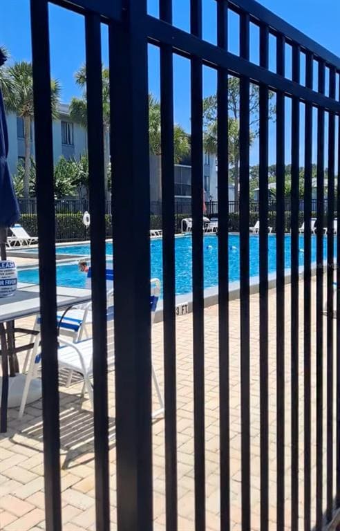 Building Photo - 924 S Pine Ridge Cir