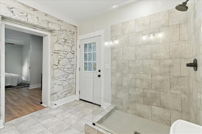 Building Photo - 1441 Ezra Church Dr NW