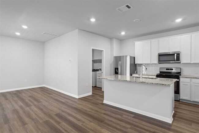 Building Photo - 109 Zinnia Ln