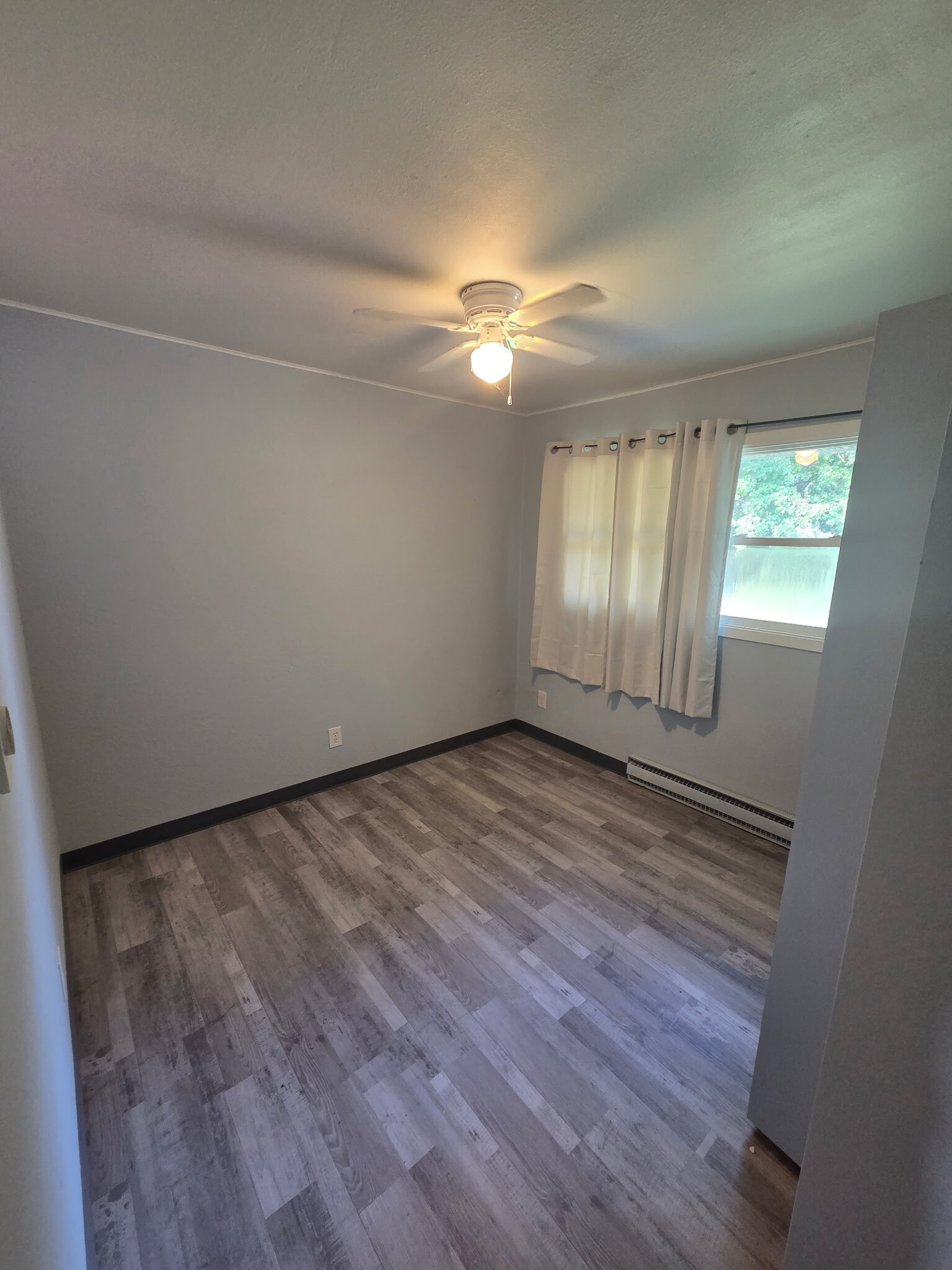 Building Photo - 108 N Dubildchen Dr