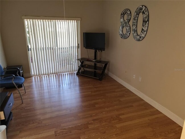 Building Photo - 1717 Burnham Ct