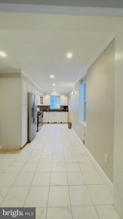 Building Photo - 719 N Uber St