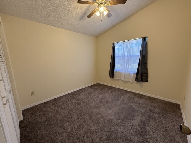 Building Photo - 5027 Panther Dr