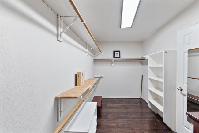 Building Photo - 3014 Cherry Mill Ct