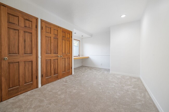 Building Photo - Rarely available gem now available in Bankers Hill - 1bed/1bath!