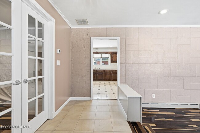 Building Photo - 294 Brighton Ave