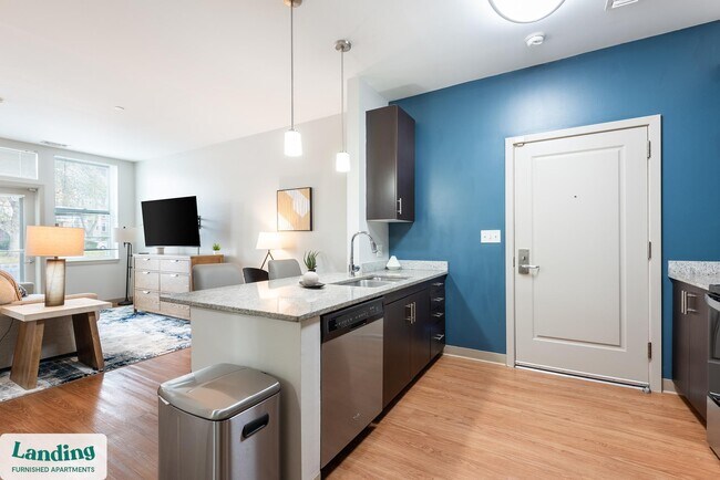 Building Photo - 1111 Stratford Ave