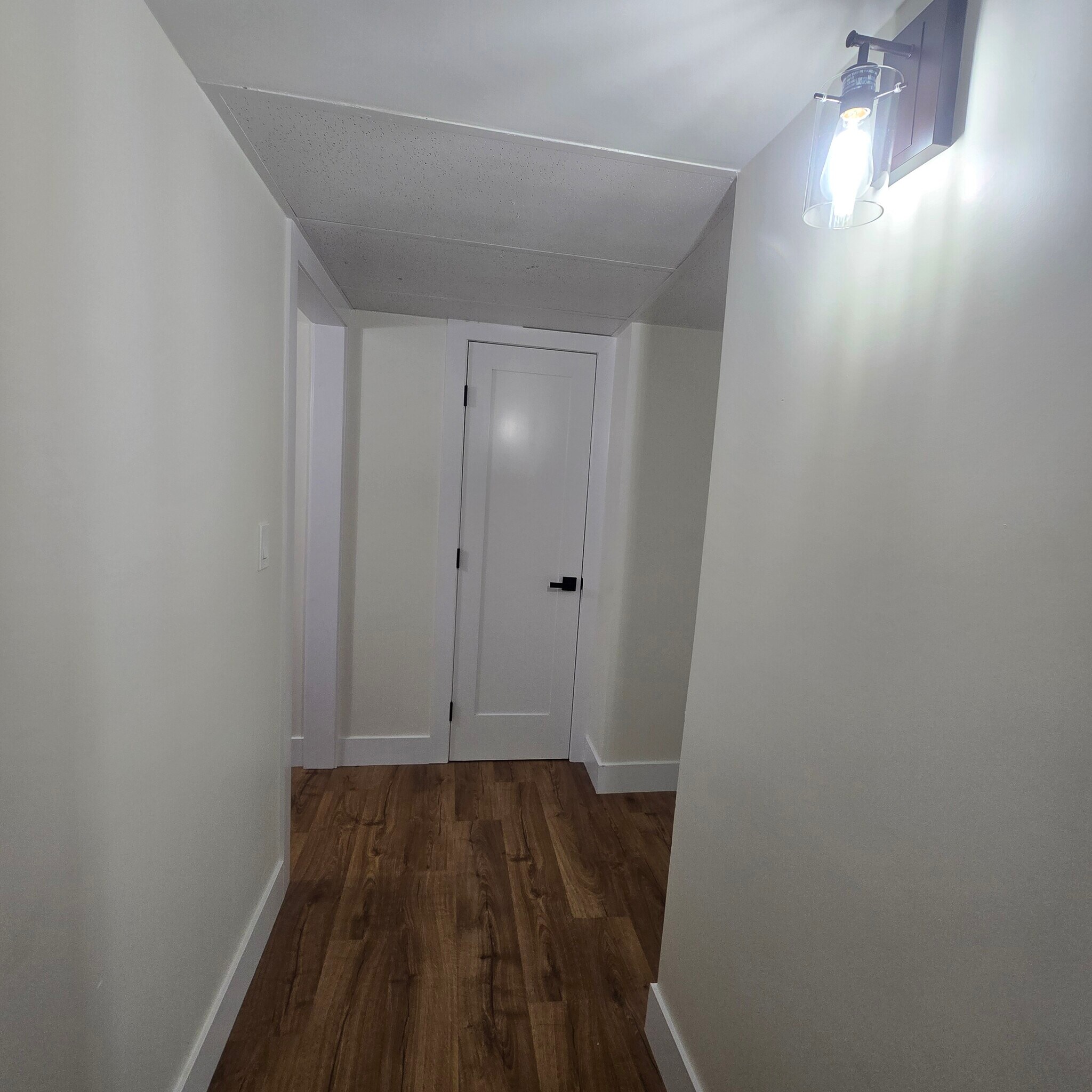 Building Photo - 916 S Sherbourne Dr