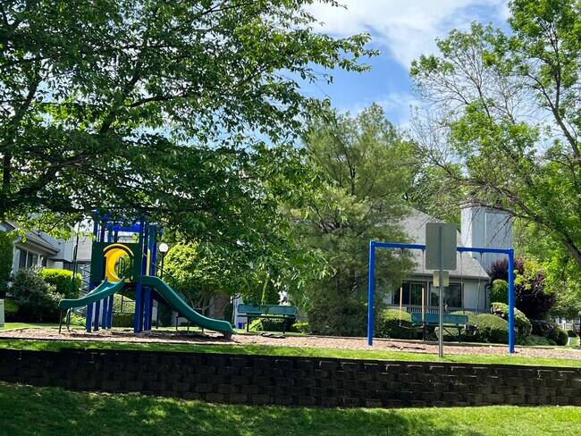 Building Photo - 36 Catawba Ct