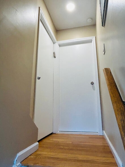 Building Photo - 2731 E 65th St