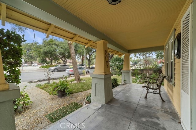 Building Photo - 316 E Foothill Blvd