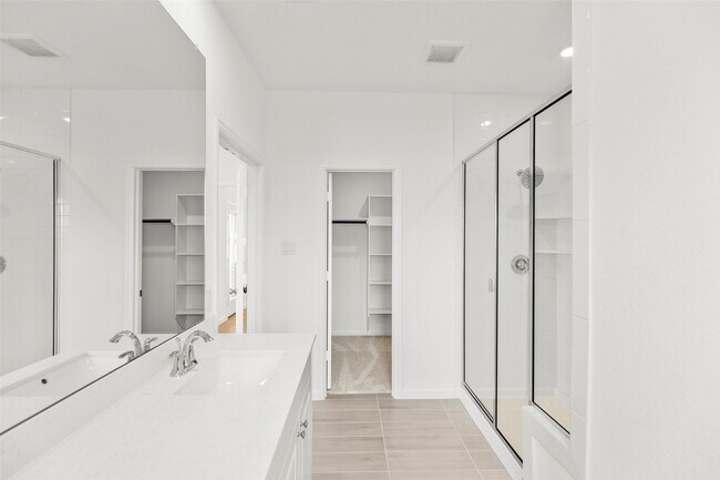 Building Photo - 30314 Tall Fescue Dr