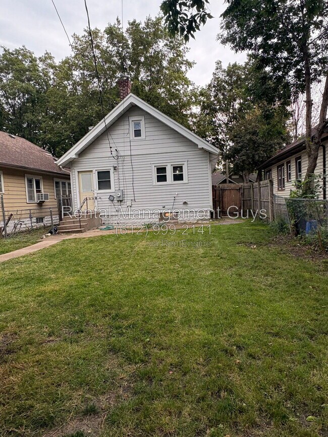 Building Photo - 3241 N Humboldt Ave