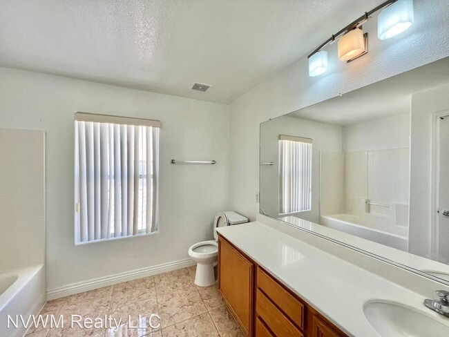 Building Photo - 3 br, 2.5 bath House - 5717 Dewey Dr