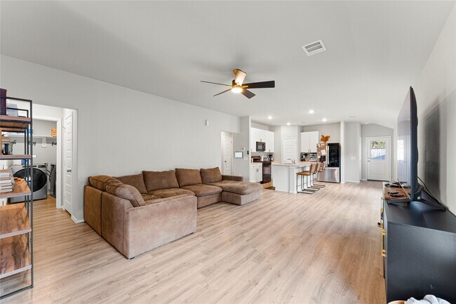 Building Photo - 2034 Brixham Bluff Ln