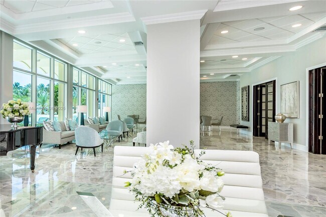 Building Photo - 2501 S Ocean Dr