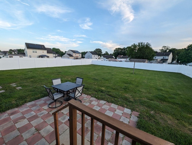 Building Photo - 45 Anchor Ln