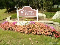 Building Photo - 5 Edinburgh Ct