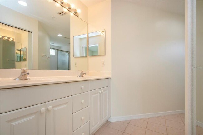 Building Photo - 7117 Strand Cir