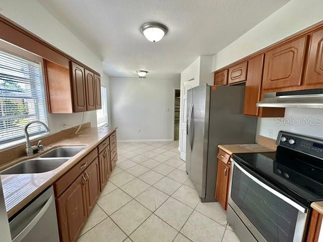 Building Photo - 22 Cedar Dr