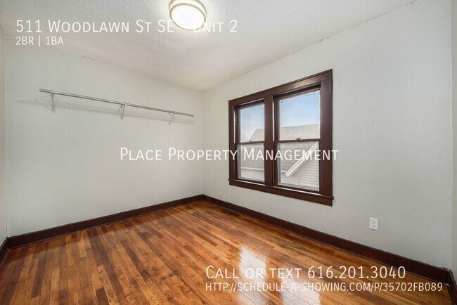 Building Photo - 511 Woodlawn St SE