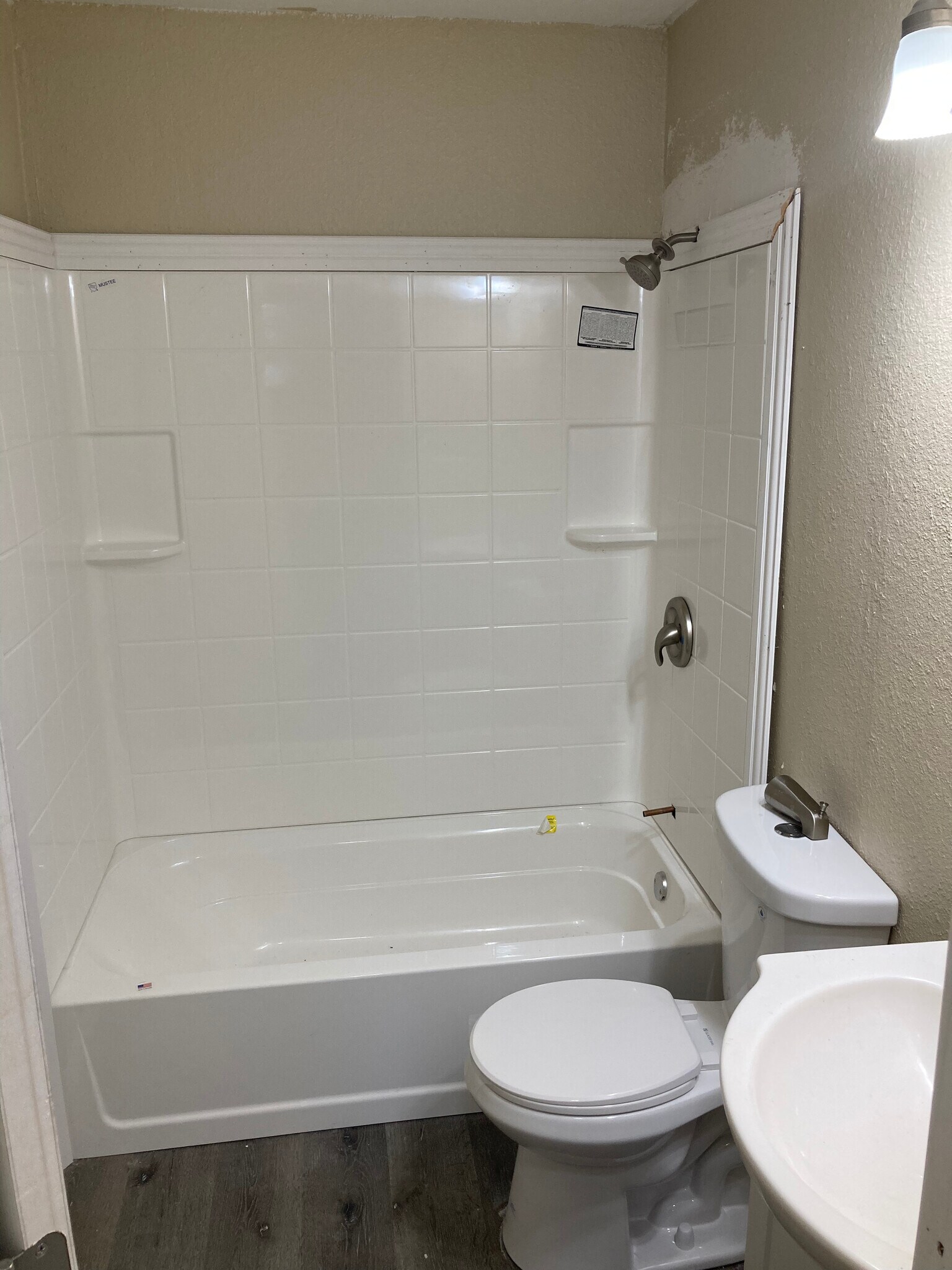 Building Photo - 2520 N Hickory St