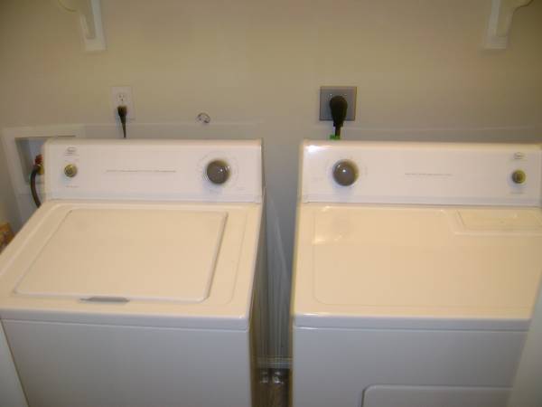 Full Size Washer and Dryer - 1406 W April Villa