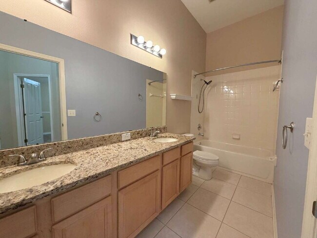 Building Photo - 24317 Summer Wind Ct