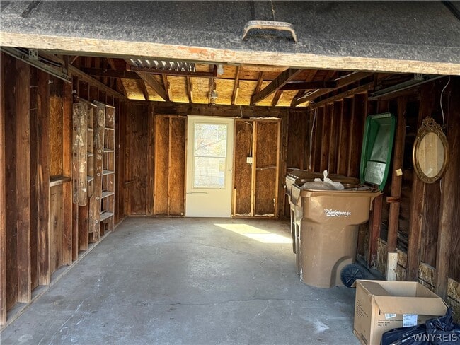 Building Photo - 77 Balbach Dr