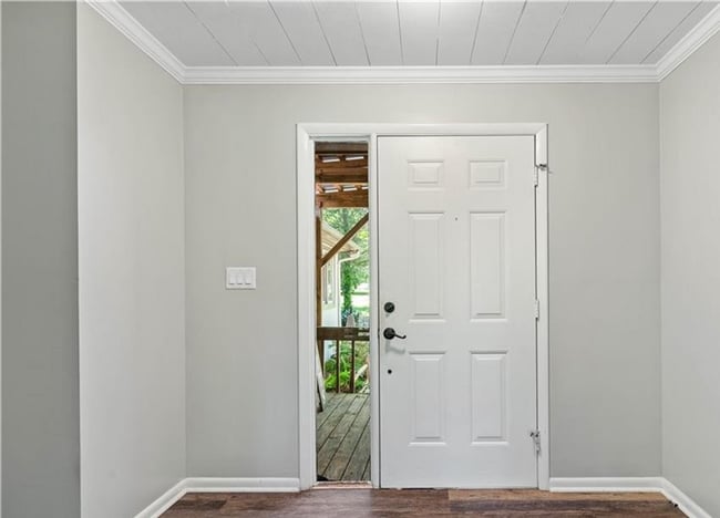 Building Photo - Large Private Lot with 3BR home in Concord!