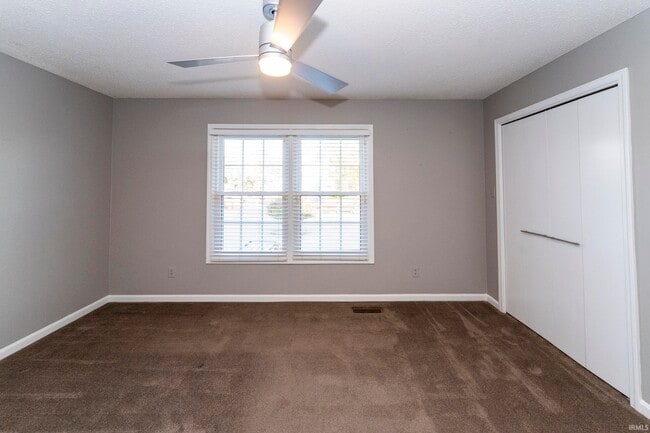 Building Photo - 107 Olde Newburgh Dr