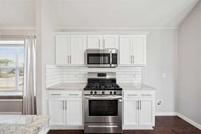 Building Photo - 8308 Sonnet Dr