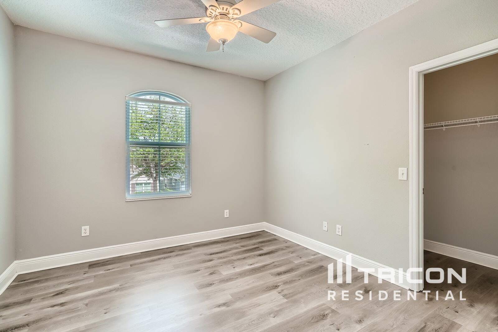 Building Photo - 7982 Camden Woods Dr