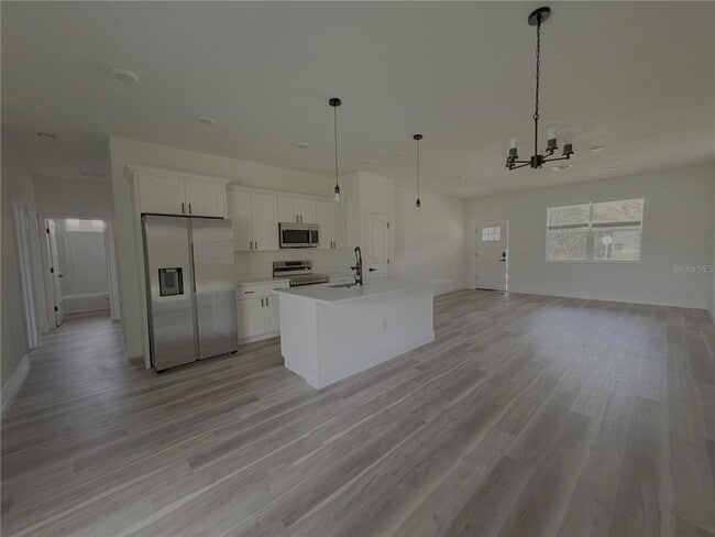 Building Photo - 5221 SW 115th Loop