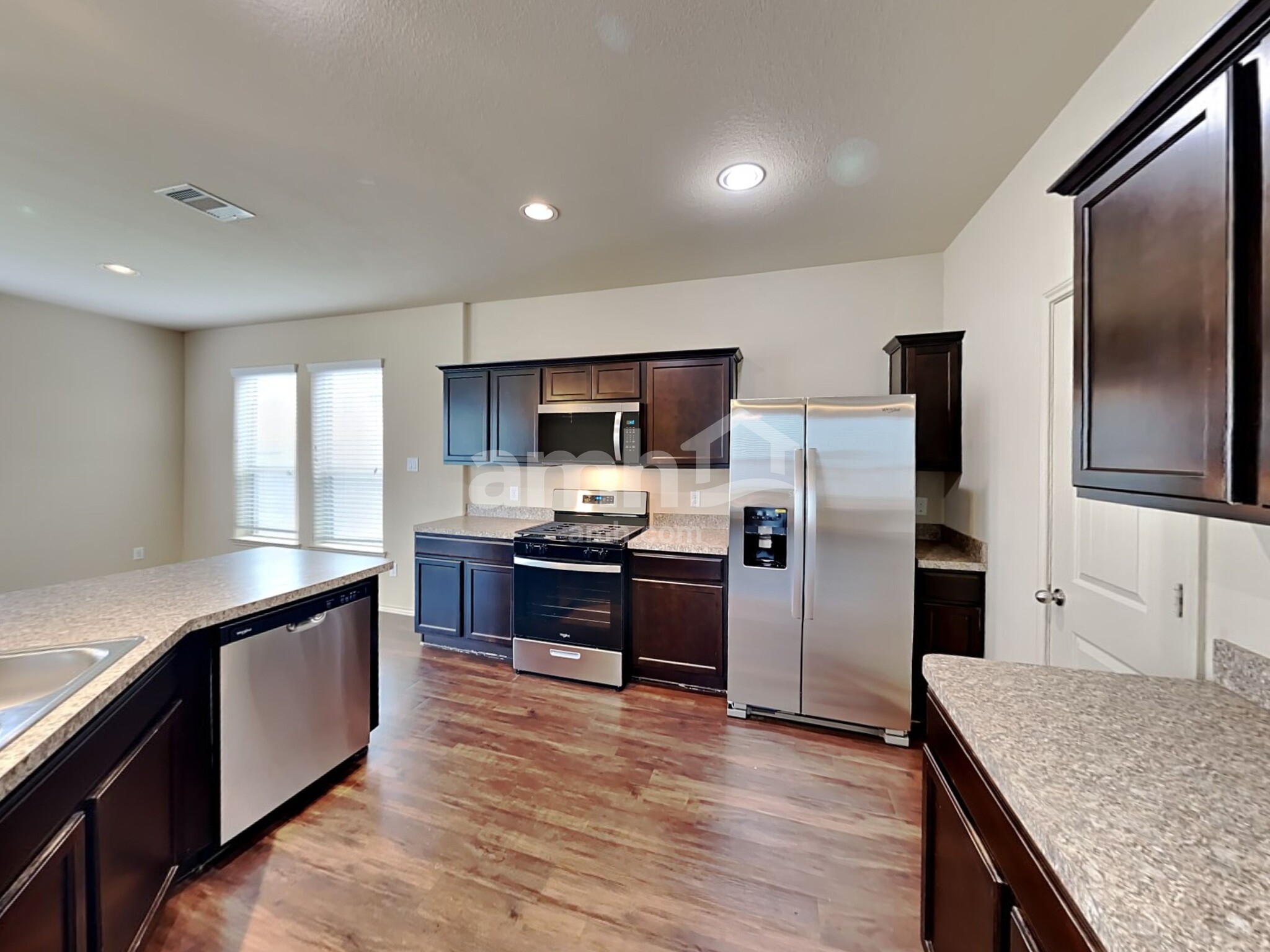 Building Photo - 33217 Wedgewood Dr