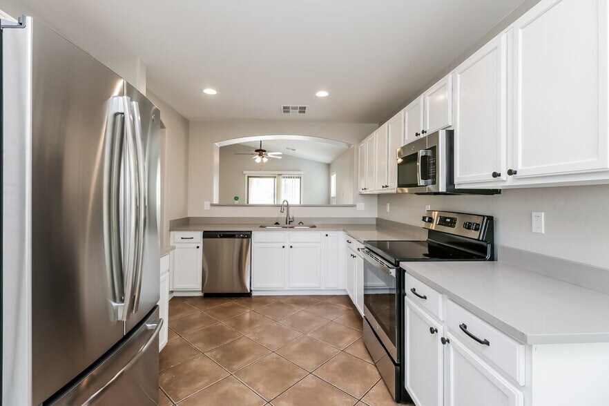 Building Photo - 23189 S 215th St