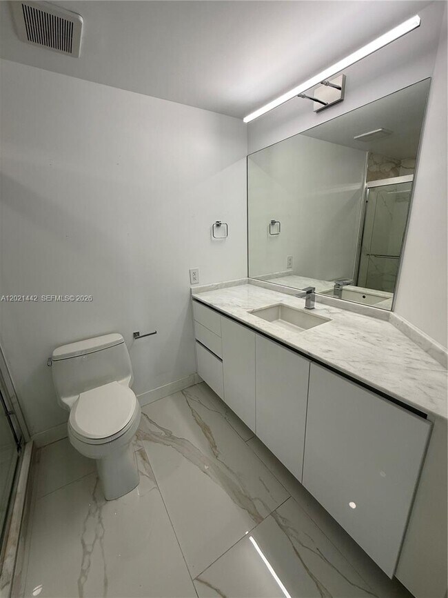 Building Photo - 7350 SW 89th St