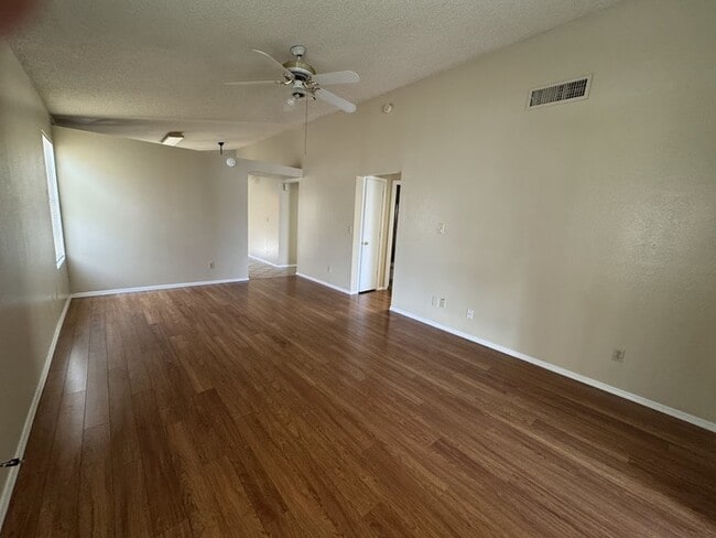 Building Photo - 7427 W Cherry Hills Dr