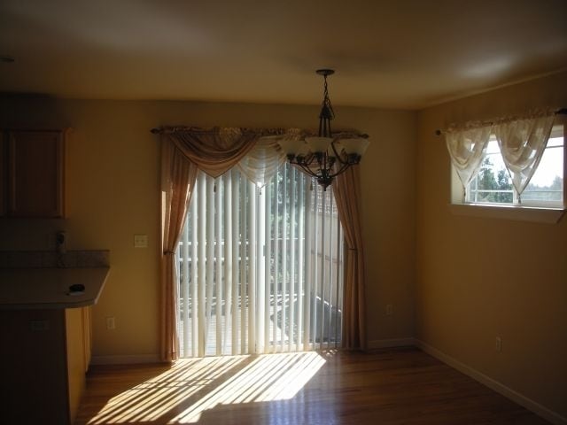 Building Photo - 4 Bedroom Home in NE Bend!