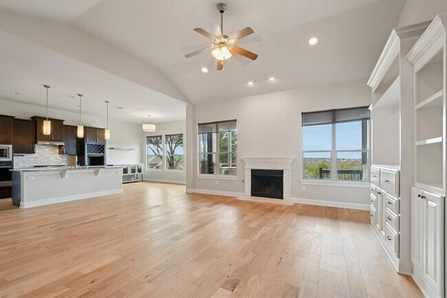 Building Photo - 22316 Verbena Pkwy