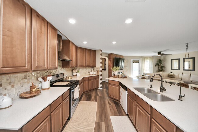 Building Photo - 2612 Bryan Park Ln