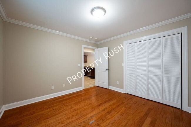 Building Photo - 3606 Brass Lantern Way