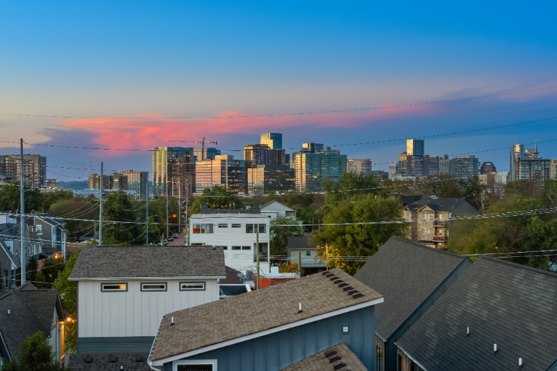 Building Photo - 1300 Edgehill Ave