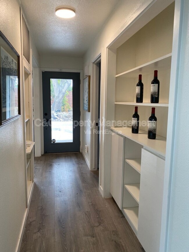 Building Photo - 3790 Whitman Cir