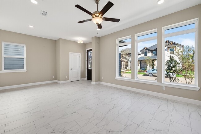 Building Photo - 3358 City Heart Ave