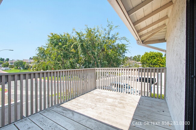 Building Photo - 3911 Camino Lindo