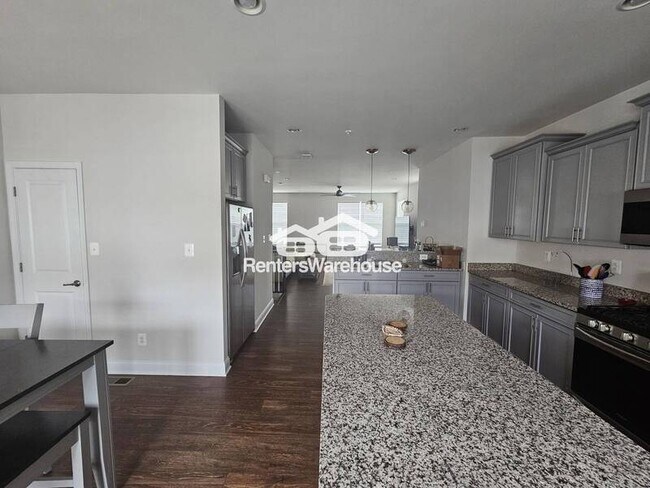 Building Photo - 629 Heathland Trail